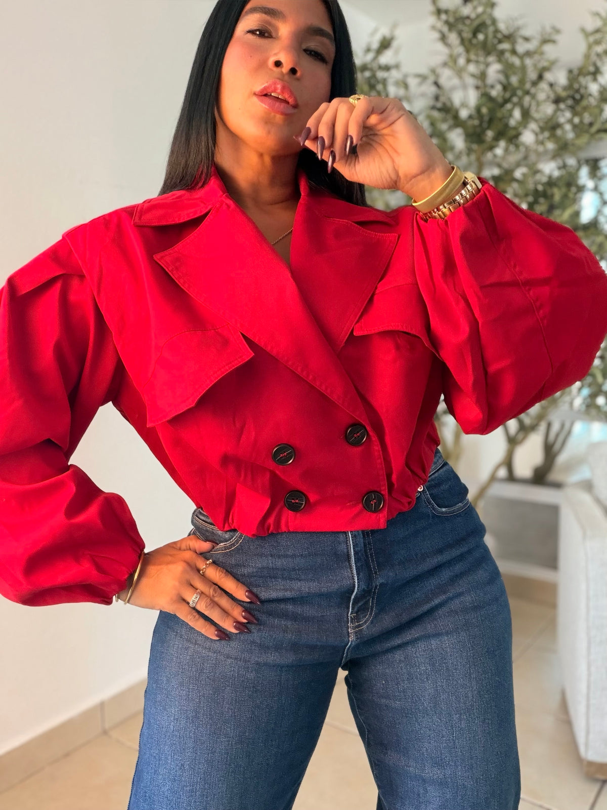 De Lujo Rojo Red  Spandex Blazer/Top (jacket) con bolsillos y botones.  Oversized