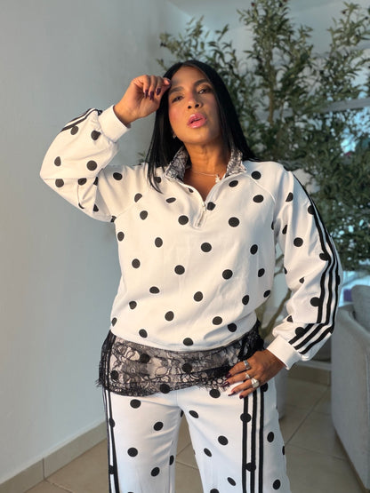 Polka Dots Luxe  Premium Spandex Travel set mega belloo y mega cómodo (2 piezas) Tracel Set tambièn Black and white