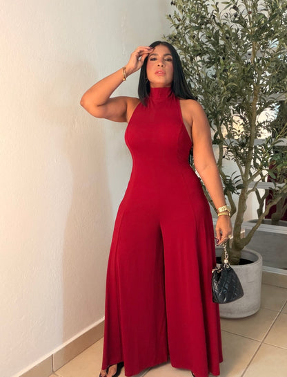 Wide Leg Jumpsuit Red Wine Suelto y forrito debajo spandex. Ajustable porque te trae  mamguillos. De lujo!