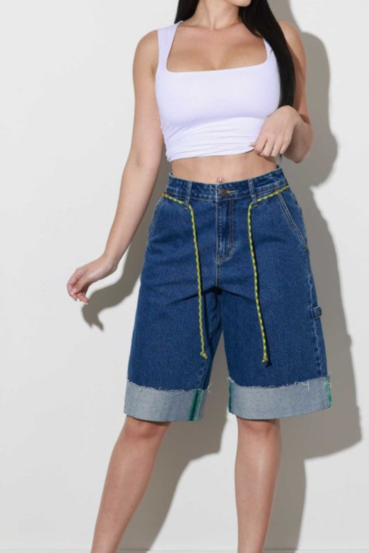 Vibrant Denim Blue Bermuda Spandex (trae cintado que puedes remover)