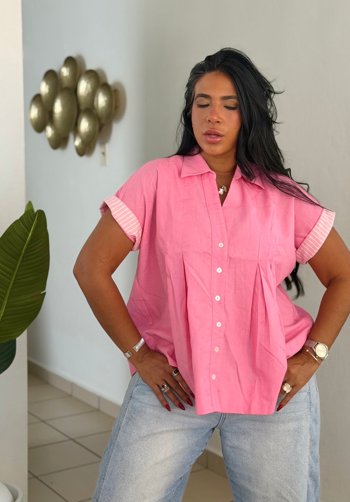 Luxe Bubble Pink Linen Oversized Blusòn (mangas se usan de dos formas) Rosa intensi de lujo puro