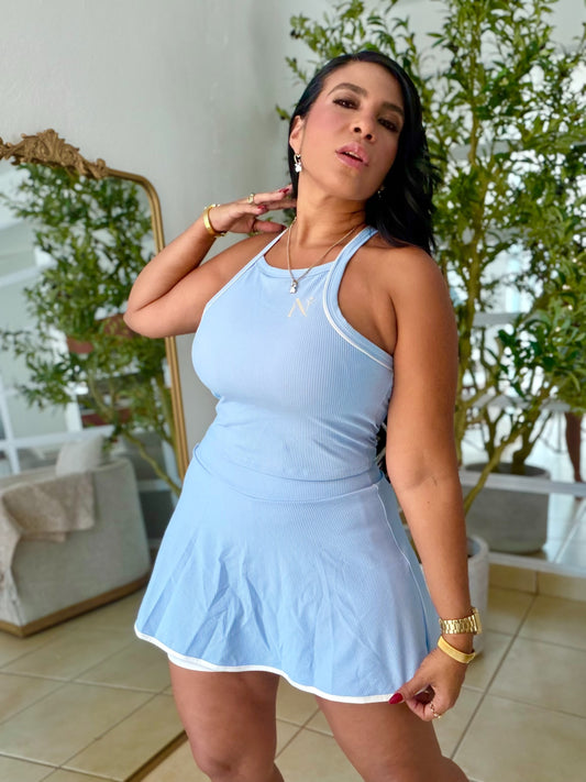 Nüra Set Falda Pantalòn debajo integrado y top Azul Celeste. Expandible total(SOLD OUT GRACIAS)