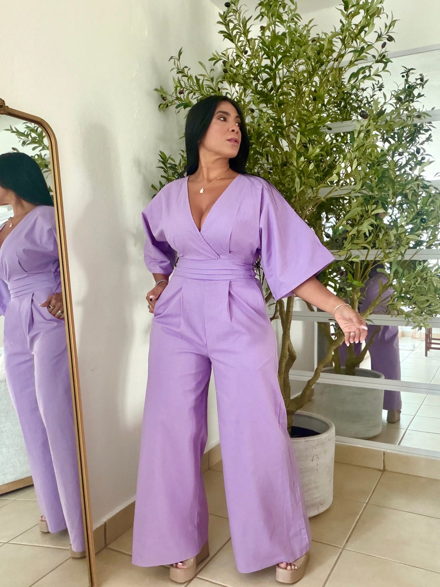 Bello Lavander Lila (Violeta) Bien Spandex Wide Leg Jumpsuit (tiene bolsillos) PRE ORFEN LLEGA SÁBADO)