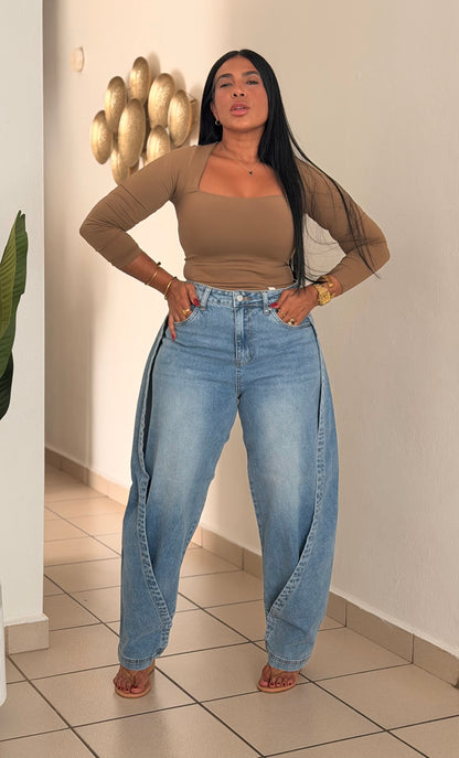 Premium Collection Baggy Spandex Blue Jeans (Usè medium ese estilo y me queda grande en cintura) SOLD OUT GRACIAS