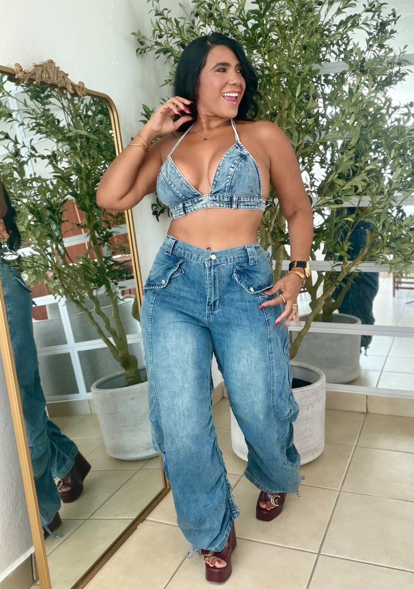 Baggy Spandex Denim Blue Luxe Jeans (fruncido que ajustaa a tu gusto) una belleza!! SOLD OUT GRACIAS