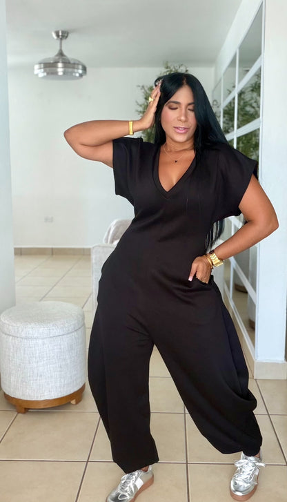 Baggy Blacky Spandex Luxe Jumpsuit (tiene bolsillos) el más bellooo(SOLD OUT)
