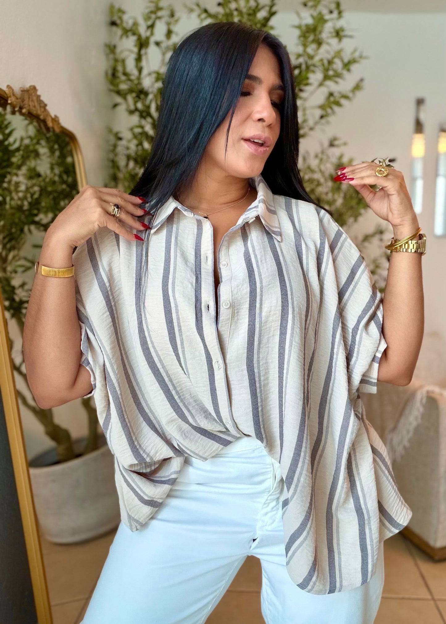 Atarah Beige Taupe Vertical Striped Oversized Blusón (único color) SOLD