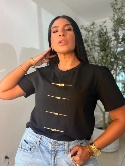 Black Premium Shirt With Gold Details (expandible y cómoda total) 💯 cotton