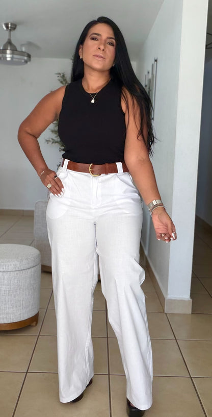 Y definitvamente es mío!! Omg! White Luxe Linen Spandex Pants (incluye correa y es bien expandible!)Wide Leg