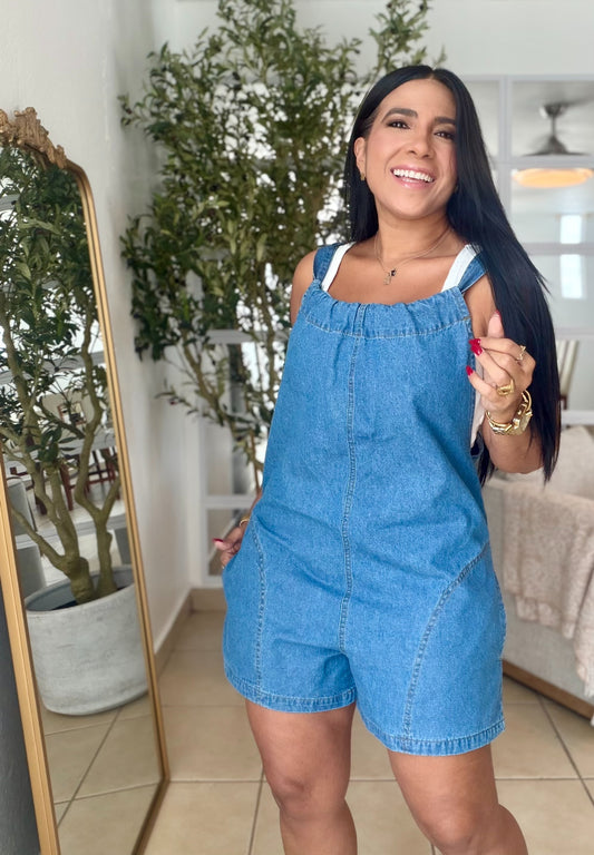 Baggy Denim Blue Spandex Ajustable Romper (tiene bolsillos )oversized (SOLD