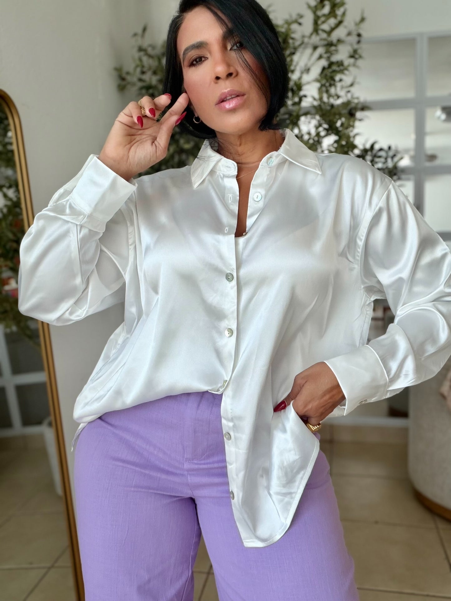 Blusa en Seda de Lujo Color Blanca Oversized