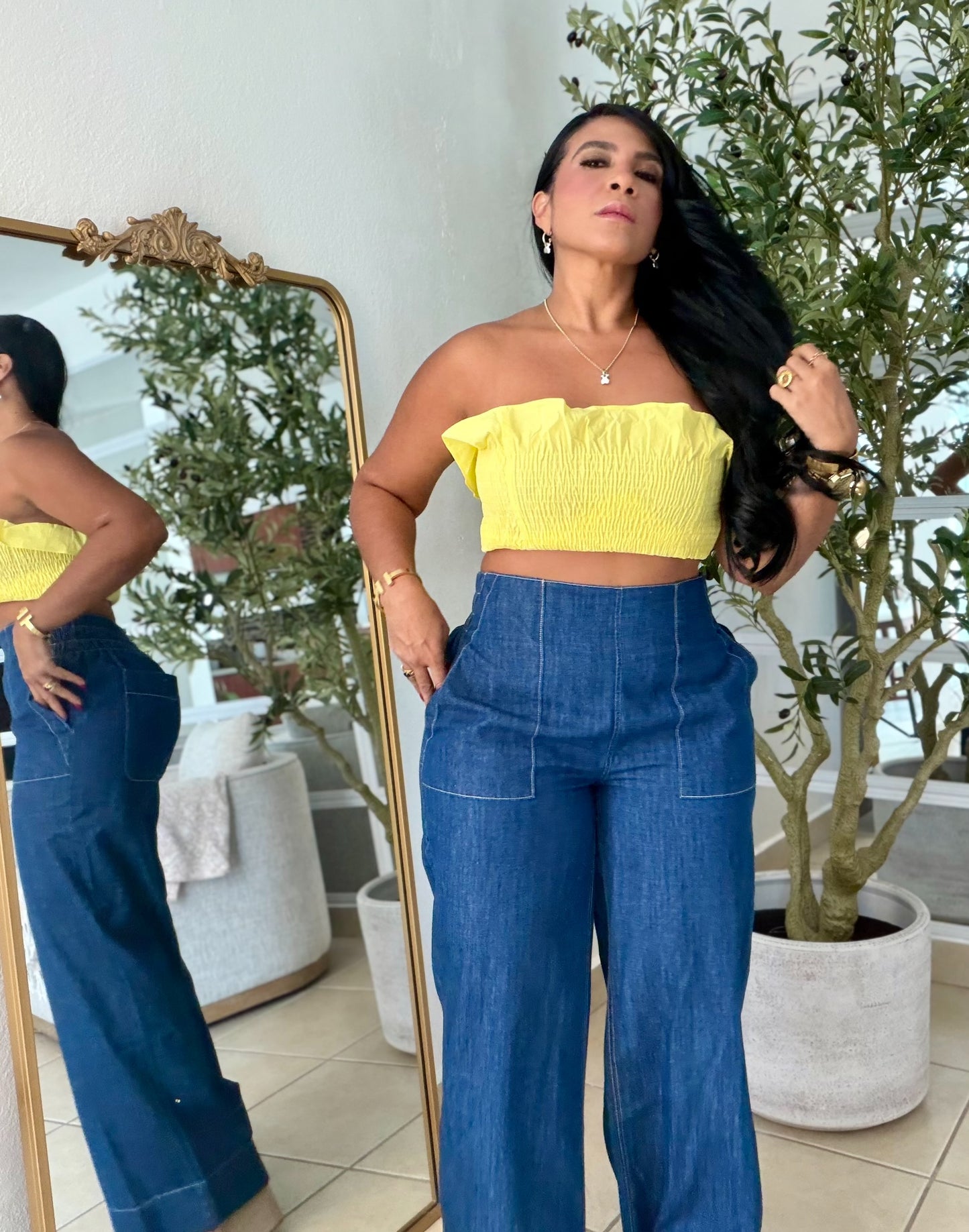 Denim Blue Wide Leg Spandex Jeans (tiene bolsillos, bien expandible y de talle alto) puesto small