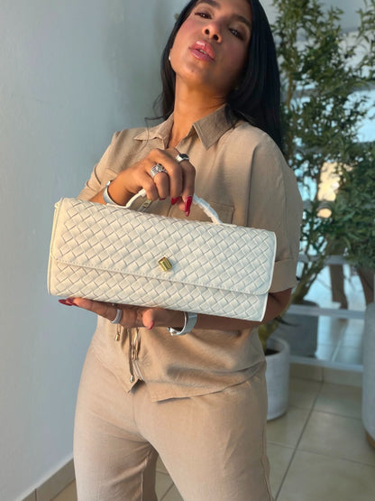 Luxe Crema Claro Cartera que puedes utilizar de tres formas SOLD OUT GRACIAS