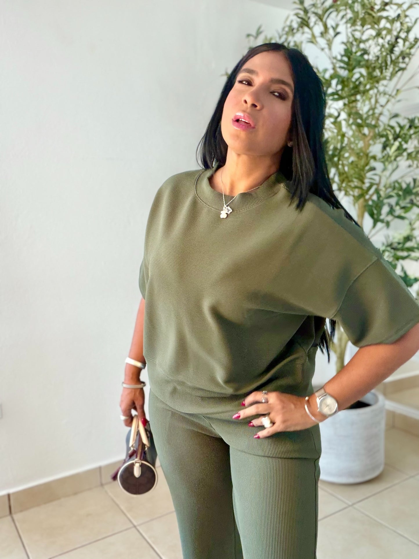 Olive GreenSet Spandex Para todo el año (color verde olivo bello) SOLD OUT