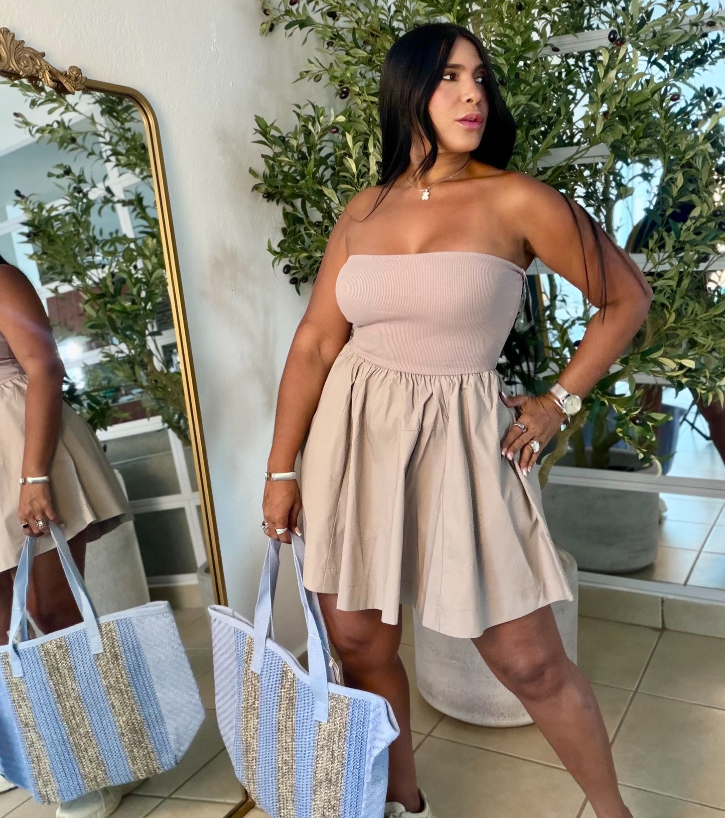 Veraneo Mocha Beige (color crema mocha) strapless dress con bolsillos (dress with pockets) 100 cotton