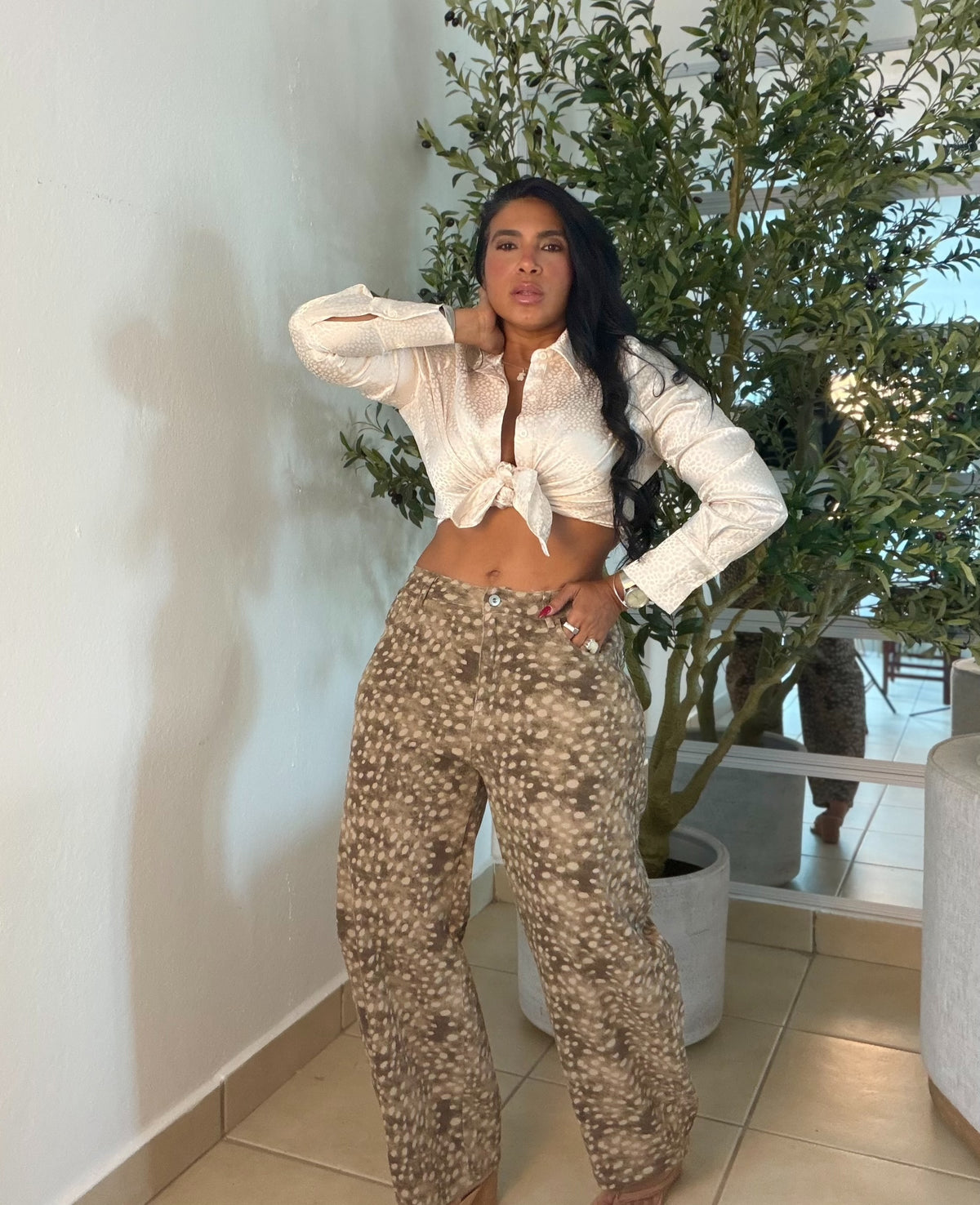 Choco Brown y Crema Beige (beige pintitas and detalles brown) bien expandible barrel Denim Pants (SOLD OUT GRACIAS