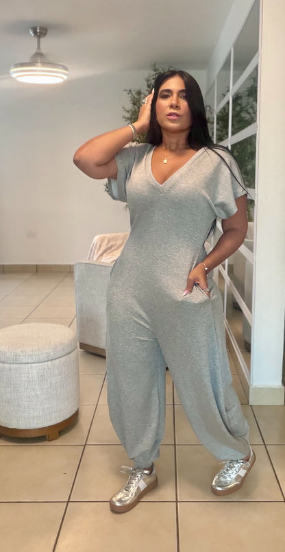 Baggy Gray Spandex Luxe Jumpsuit (tiene bolsillos) gris YESSS (GRIS) SOLD