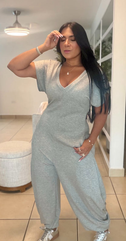 Baggy Gray Spandex Luxe Jumpsuit (tiene bolsillos) gris YESSS (GRIS) SOLD