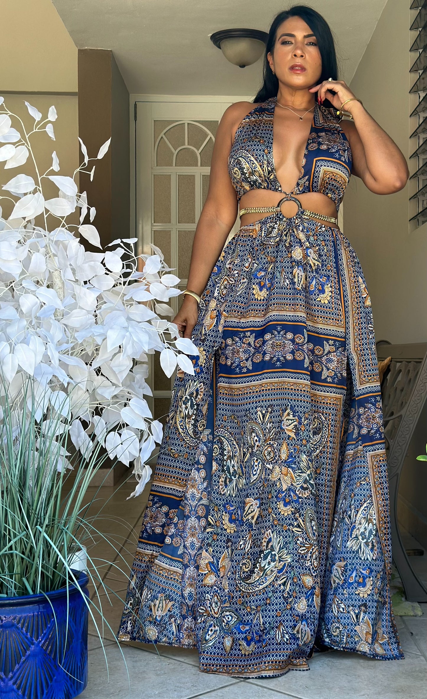 La Romana Cut-Out Halter Mega Spandex Maxi Dress (TODO ES AJUSTABLE A GUSTO)