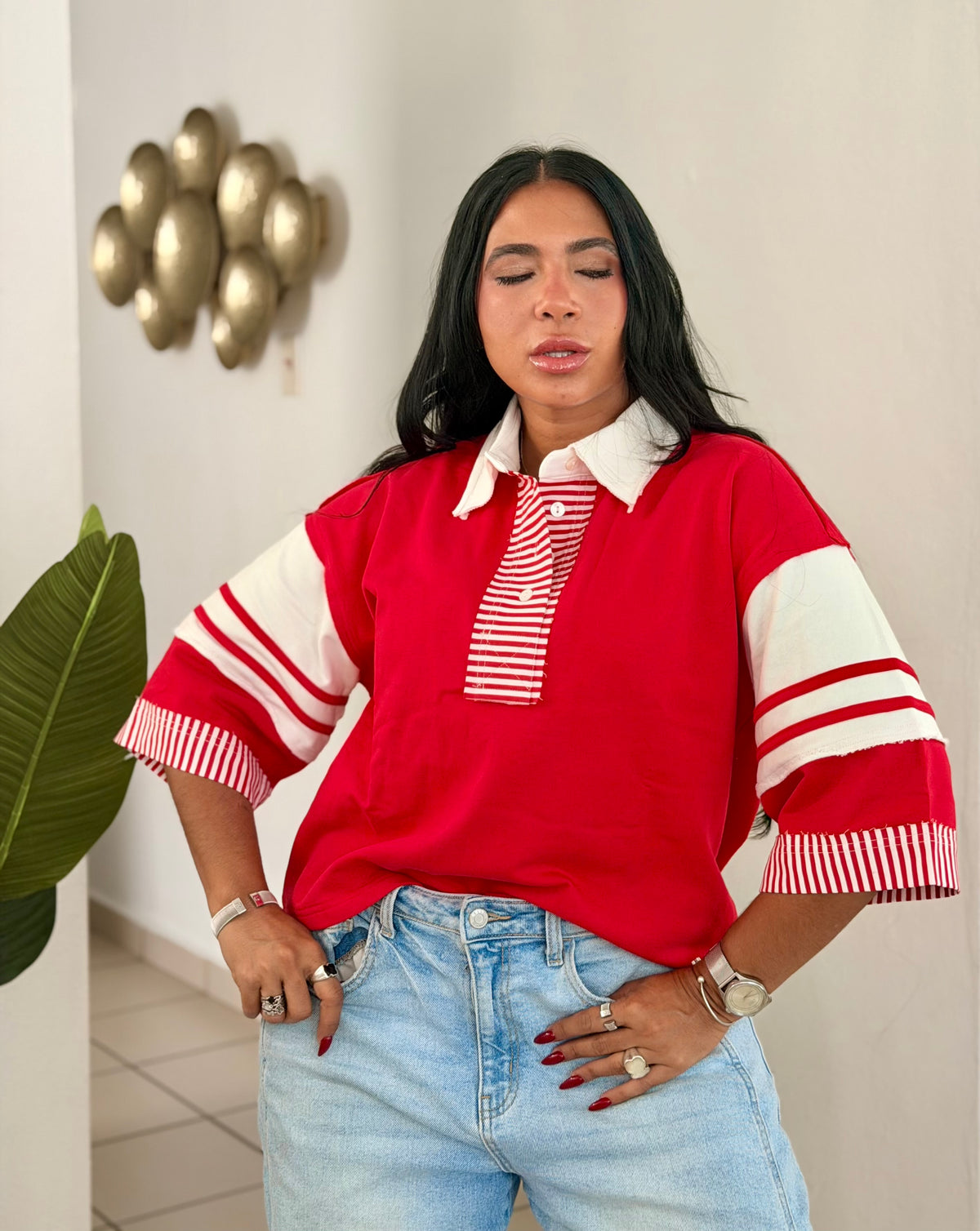 Colecciòn Exclusiva Ediciòn Limitada Extra Mega Premium Red Oversized Top con lìneas (SOLD OUT GRACIAS