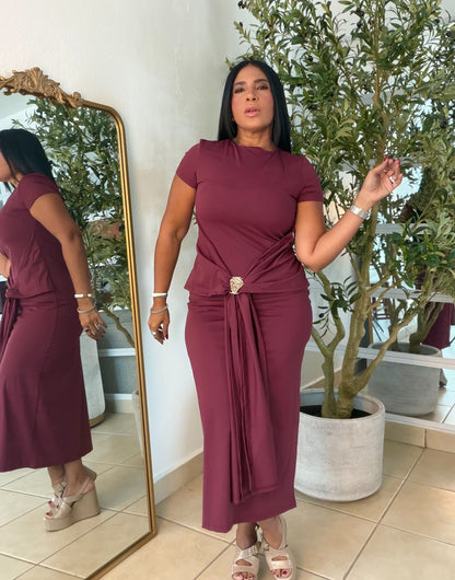 “Patria” Wine Burgundy Doble Forro Spandex Total Midi Dress y Calidad extra Premium (lo ajustas a gusto)