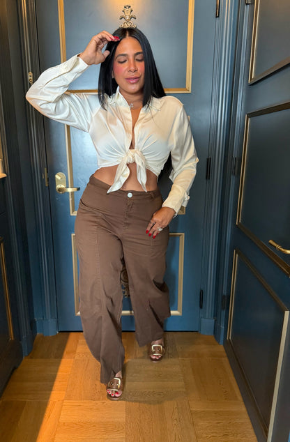Eres lo que superaste ayer! Choco Brown Como Denim Spandex Baggy Barrel Pants con bolsillos SOLD OUT GRACIAS