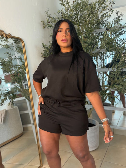 Blacky Black De lujo Oversized Top and Shorts Spandex Sporty Set(SOLD OUT GRACIAS)