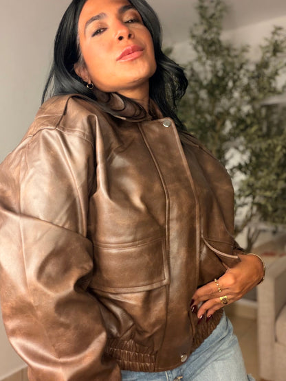 Chaqueta Chocolates Brown Marmoleado de Mega Lujo! Oversized Style Expandible. Cómoda y tiene bolsillos.  Leather