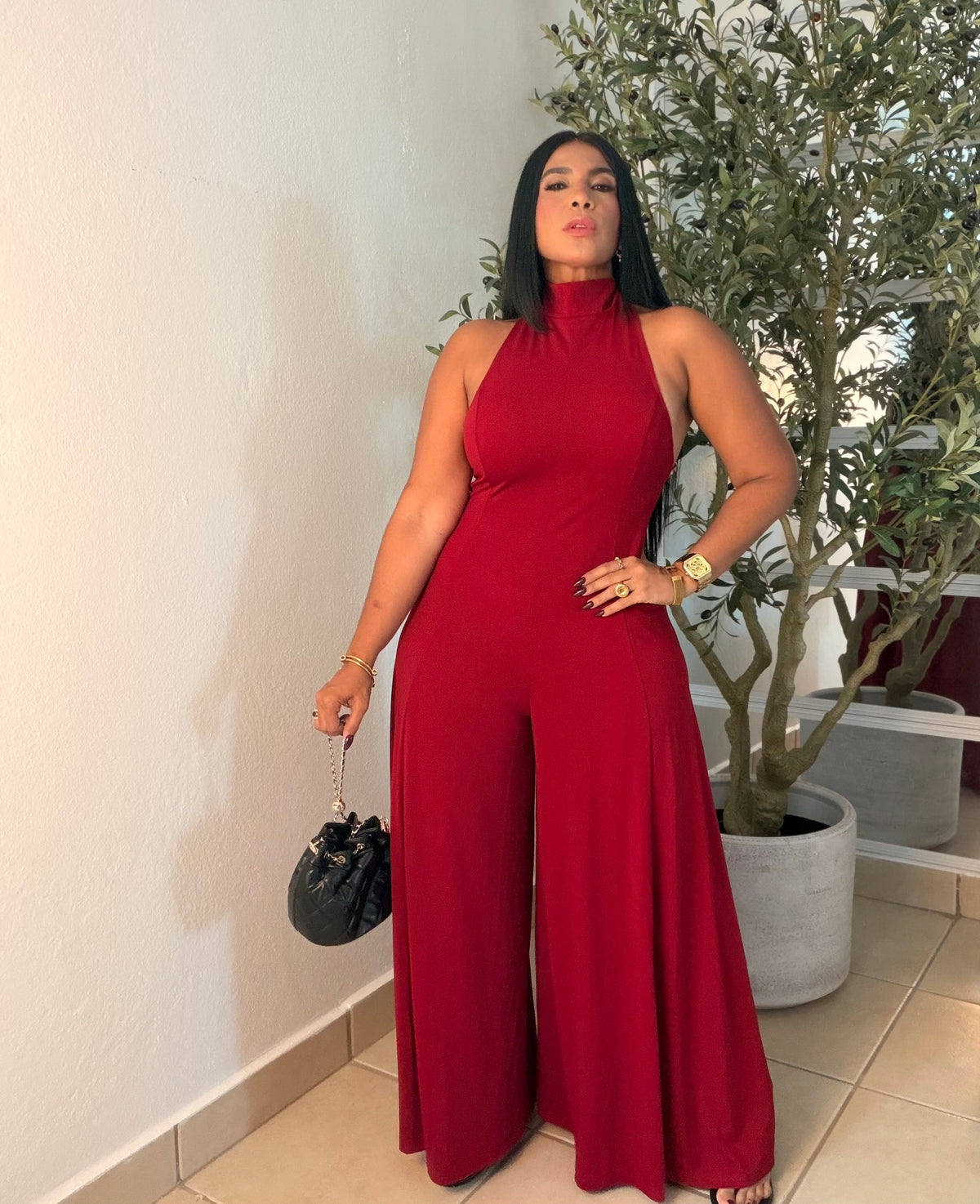 Wide Leg Jumpsuit Red Wine Suelto y forrito debajo spandex. Ajustable porque te trae  mamguillos. De lujo!