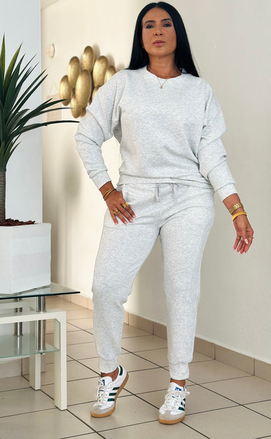 Portos Light Gray Spandex Jogger Pants Set (cubridor y tiene bolsillos)