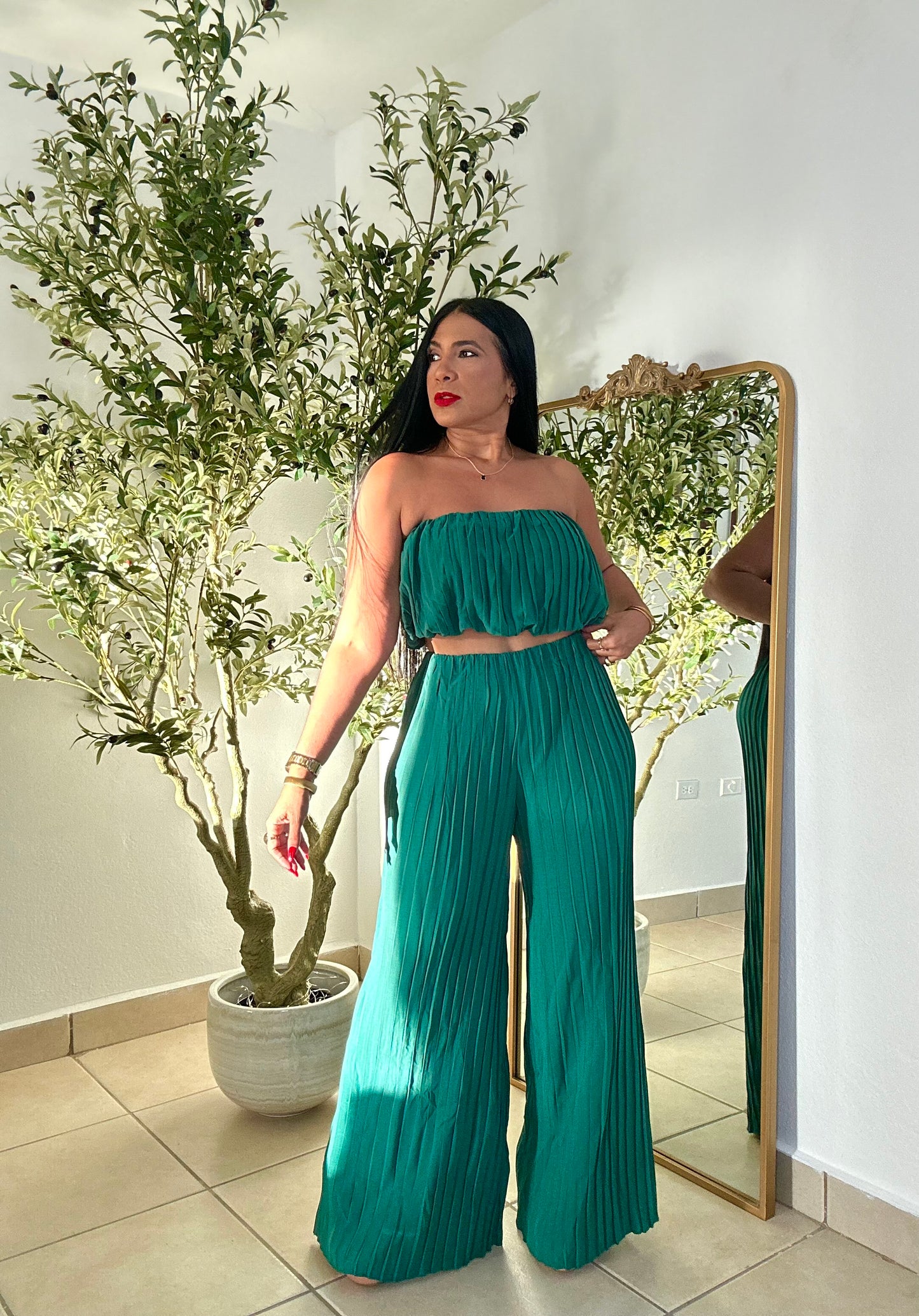 Hunter Green Pleated SPANDEX TOP AND PANTS SET(no zipper ni botones. Bien expandible)