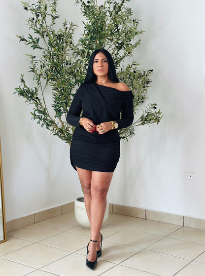 Edrean Black  Bien Spandex Party Dress (puesto small)