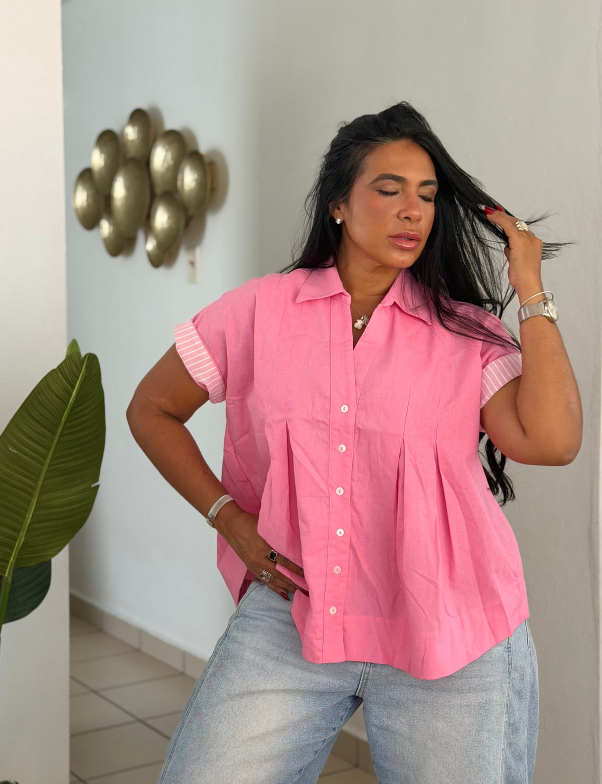 Luxe Bubble Pink Linen Oversized Blusòn (mangas se usan de dos formas) Rosa intensi de lujo puro