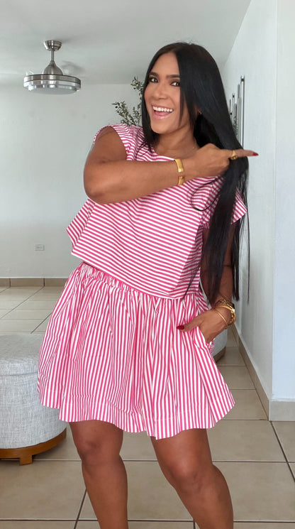Mía Pink Striped Luxe Soandex Total Top and Skirt Ser (tiene bolsillos) SOLD OUT