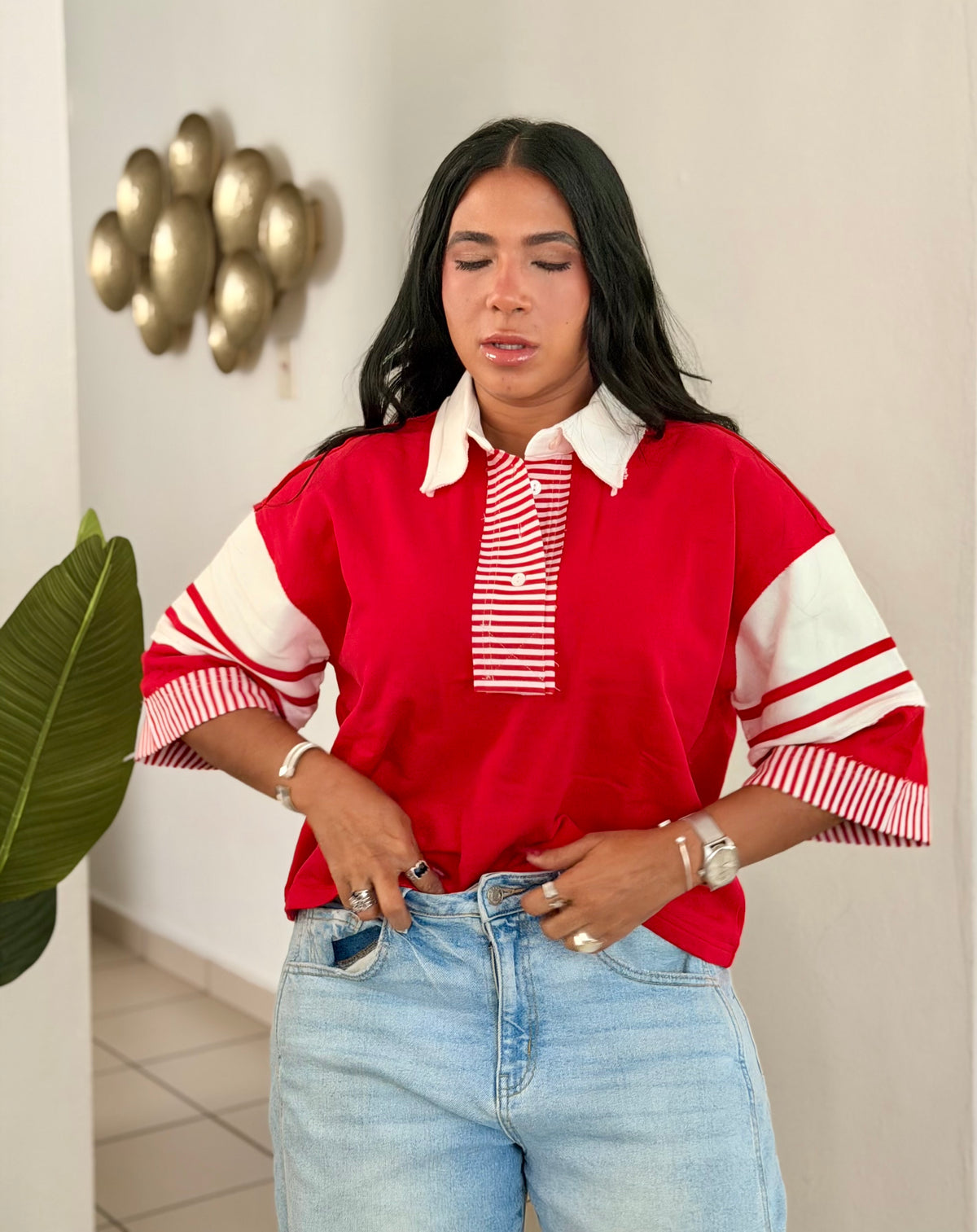Colecciòn Exclusiva Ediciòn Limitada Extra Mega Premium Red Oversized Top con lìneas (SOLD OUT GRACIAS