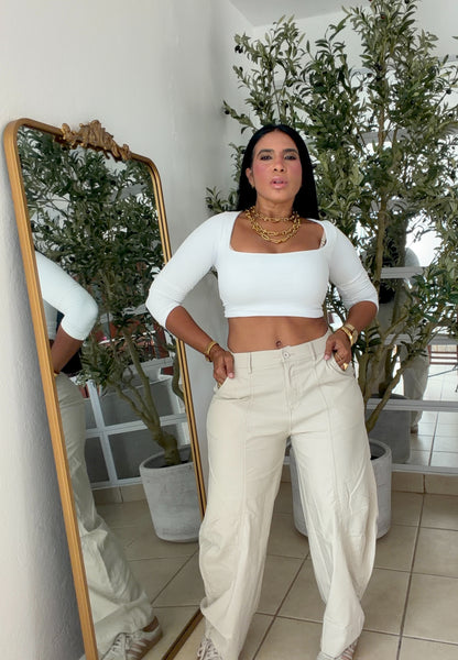 Beige Luxe Bien Spandex Barril Pants (le llamo el sumamente perfecto) tiene bolsillos.  Fit perfecto