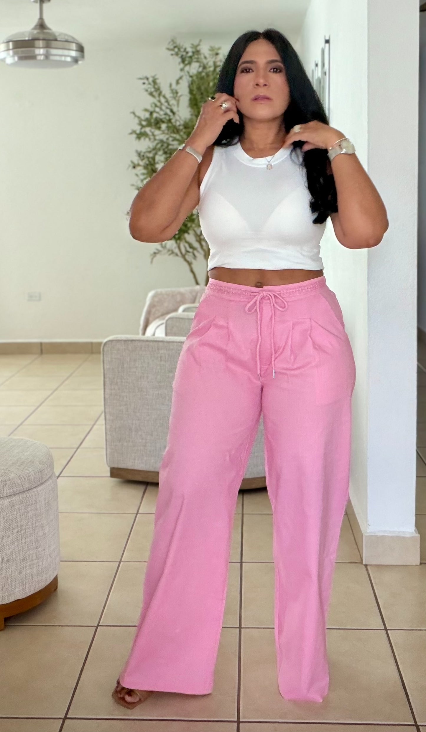 Y definitvamente es mío!! Omg! Pink Luxe Linen Spandex Pants (elàstico en cintura) Baggy Wide Leg (único color)