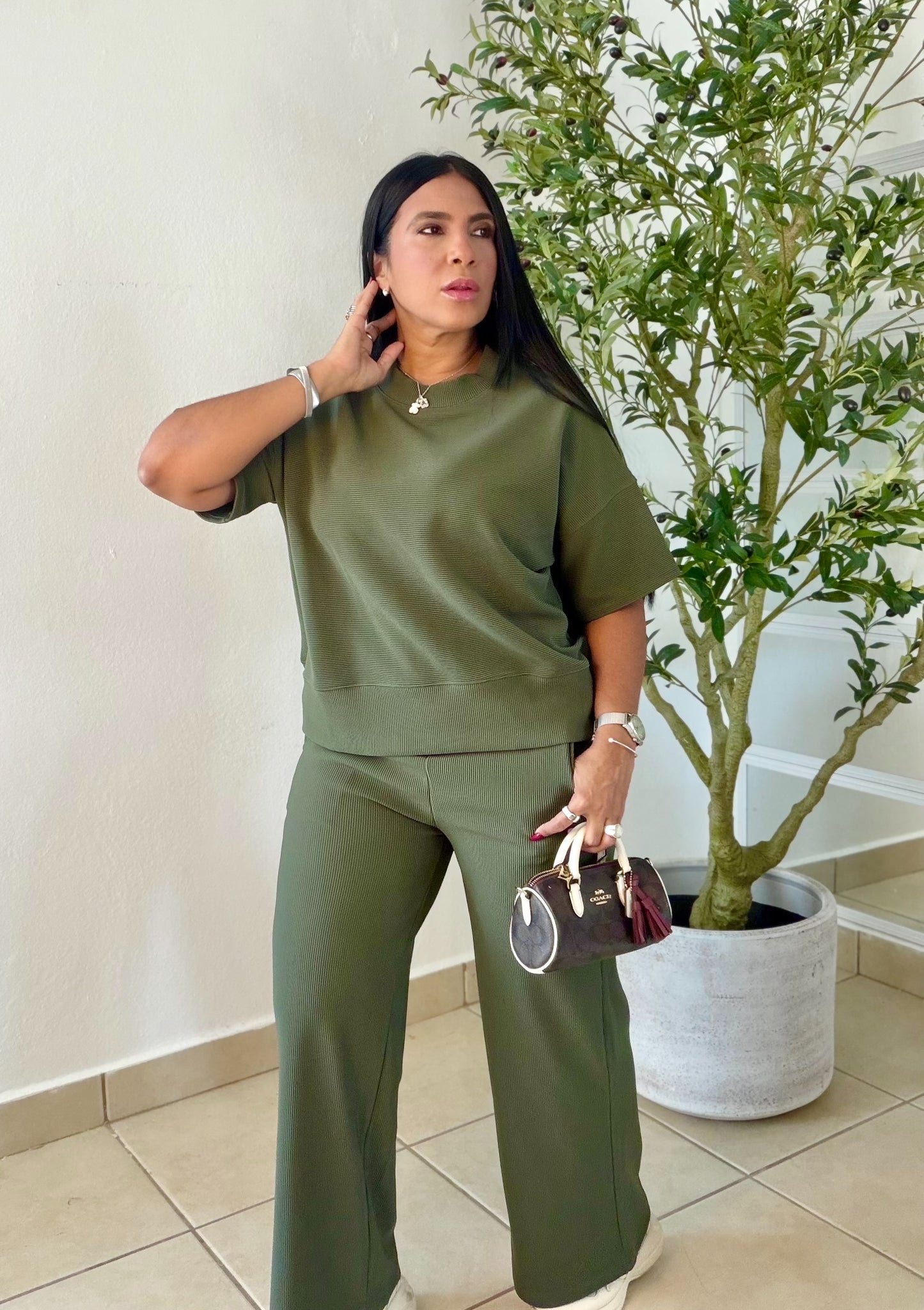 Olive GreenSet Spandex Para todo el año (color verde olivo bello) SOLD OUT