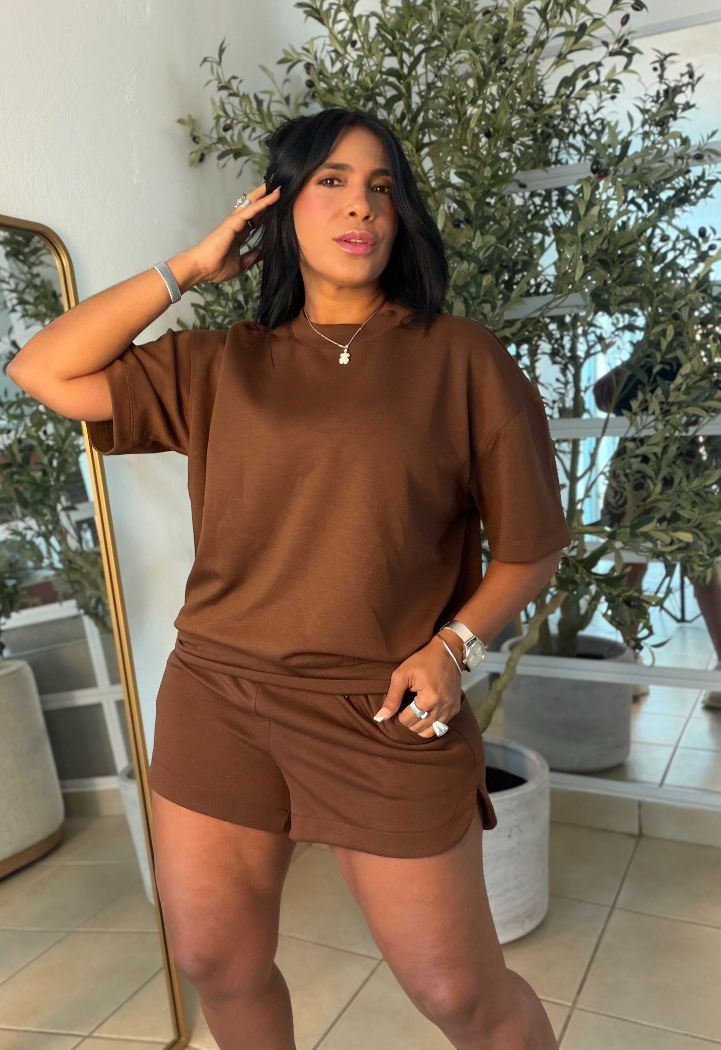 Choco Marrón De lujo Oversized Too and Shorts Spandex Sporty Set (SOLD OUT GRACIAS)