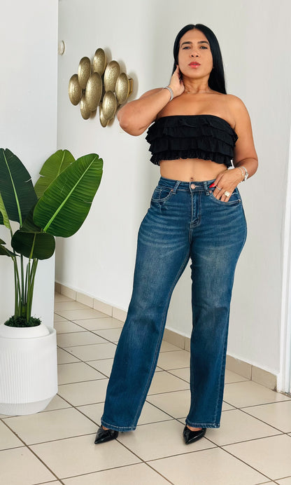 Nuevo Blue Jeans High Rise Mega Spandex! Mega bello! Úsalo con todo y por todo el año. Claro que con tennis también! PRE ORDEN LLEGA MARTES 20 Enero