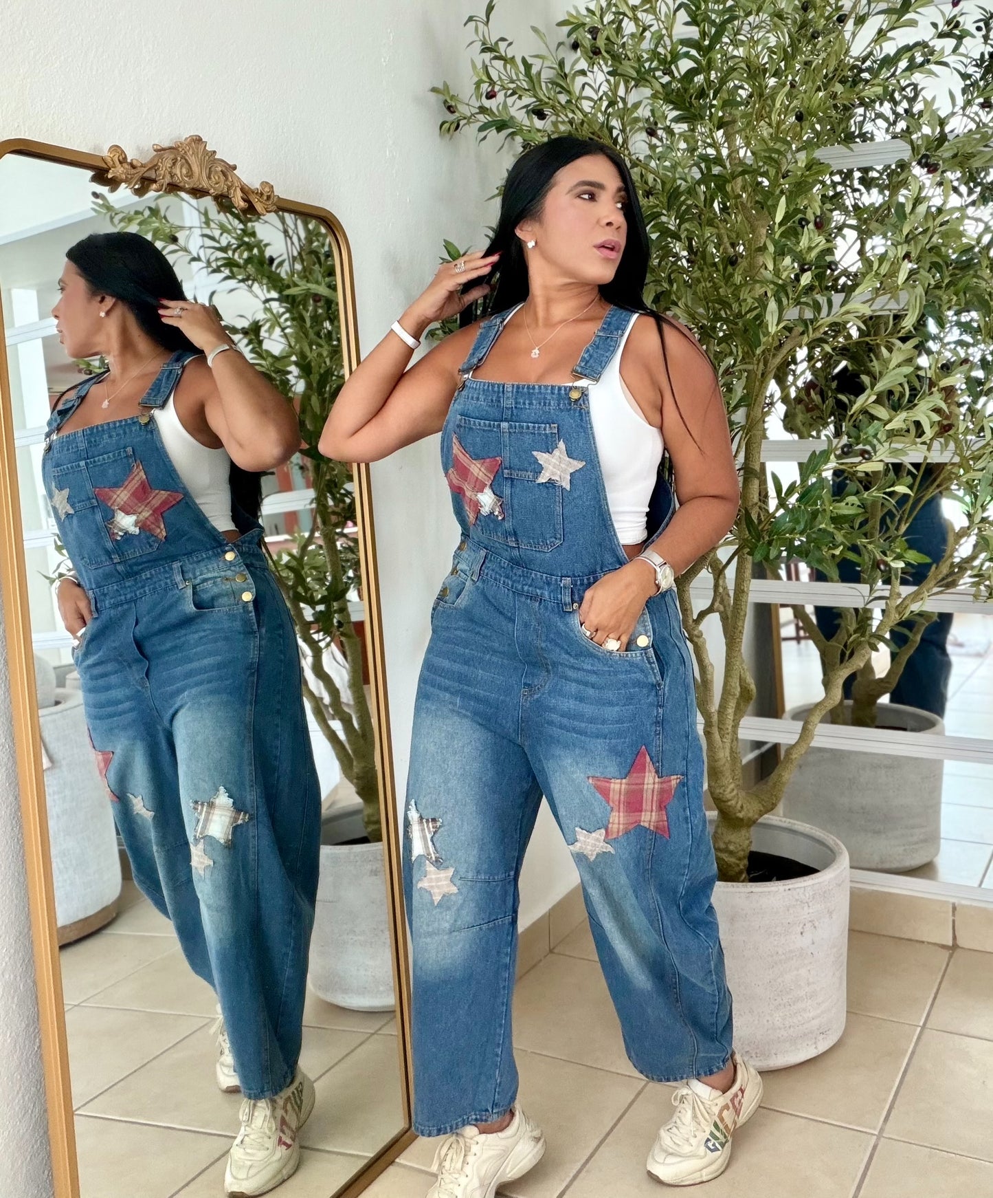 Baggy Barrell Denim Blue Oversized Overall Spandex y detalles de estrellas fijos (SOLD OUT)