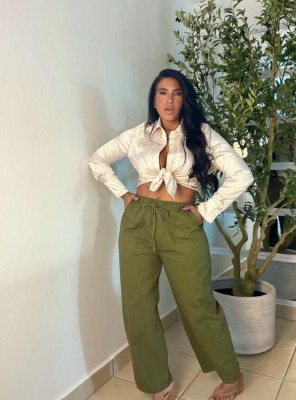 Alma Luxe Olive Spandex Total Baggy Pantalòn con bolsillos. 100% cotton