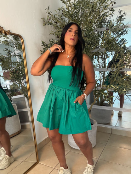Veraneo Kelly Green (Verde intenso bello) tubo dress con bolsillos (dress with pockets) SOLD OUT GRACIAS