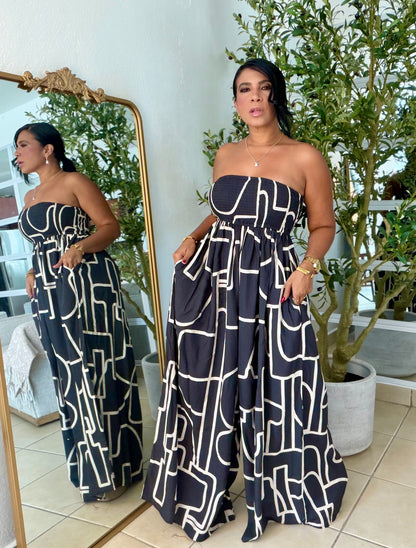 Darimar Wide Leg Spandex De Lujo Jumpsuit (tiene bolsillos y no zipper ni botones)Black and lìneas Beige (SOLD OUT GRACIAS)