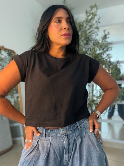 Blacky Black (color negro) Oversized Top Basic