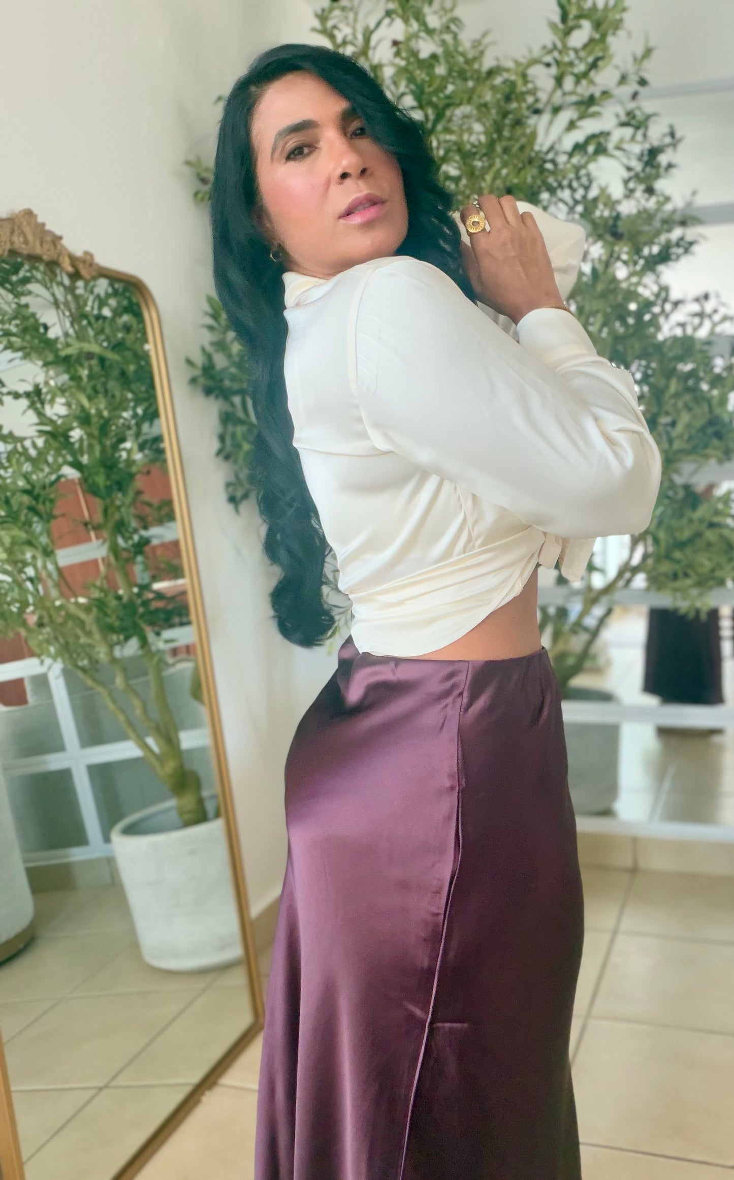 Colombia Plum (Violeta oscuro Silk Spandex Maxi  Skirt(falda en seda)