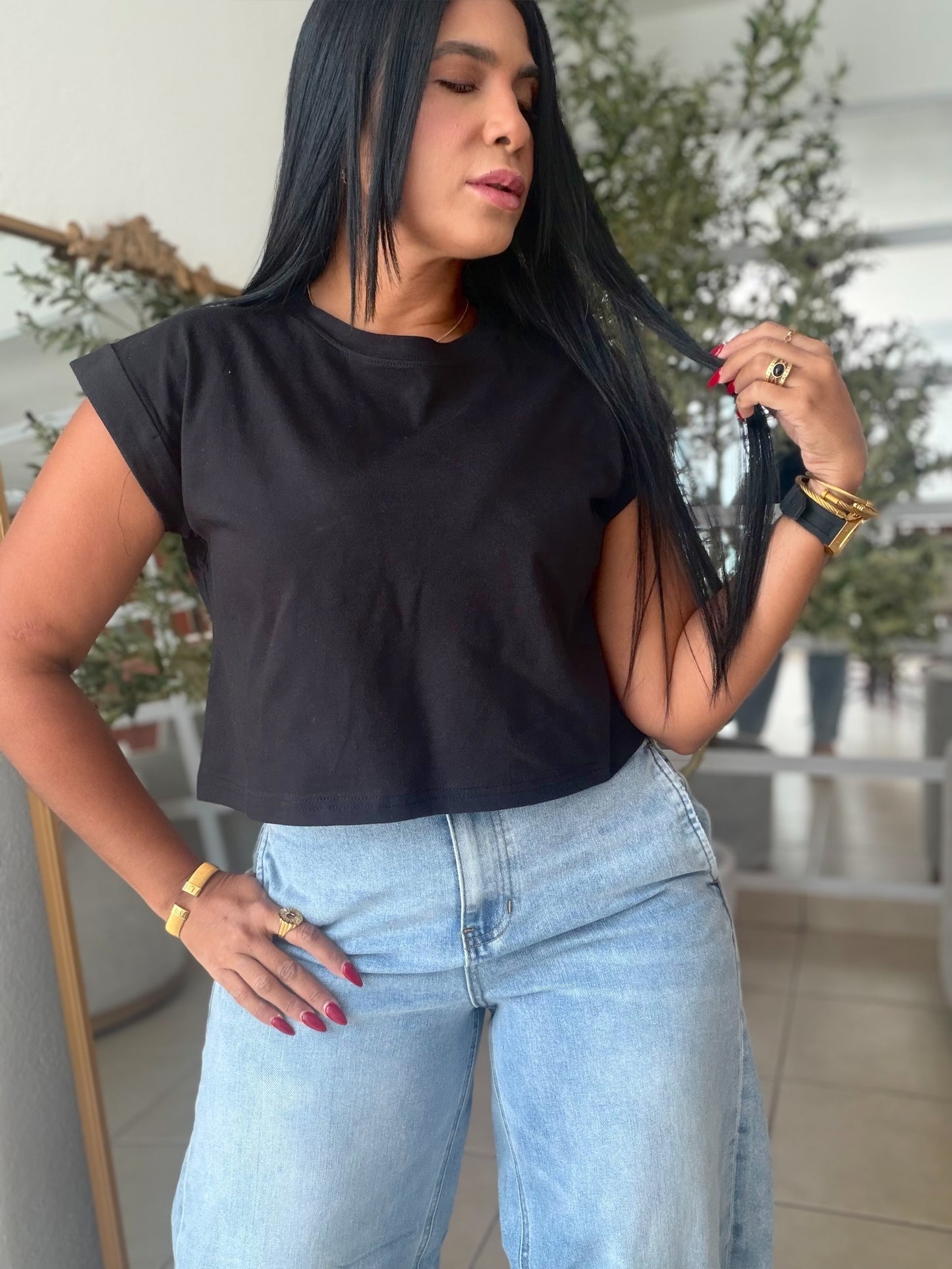Blacky Black Oversized Basic Top (bàsicas cômodas para todo el año) SOLD OUT GRACIAS