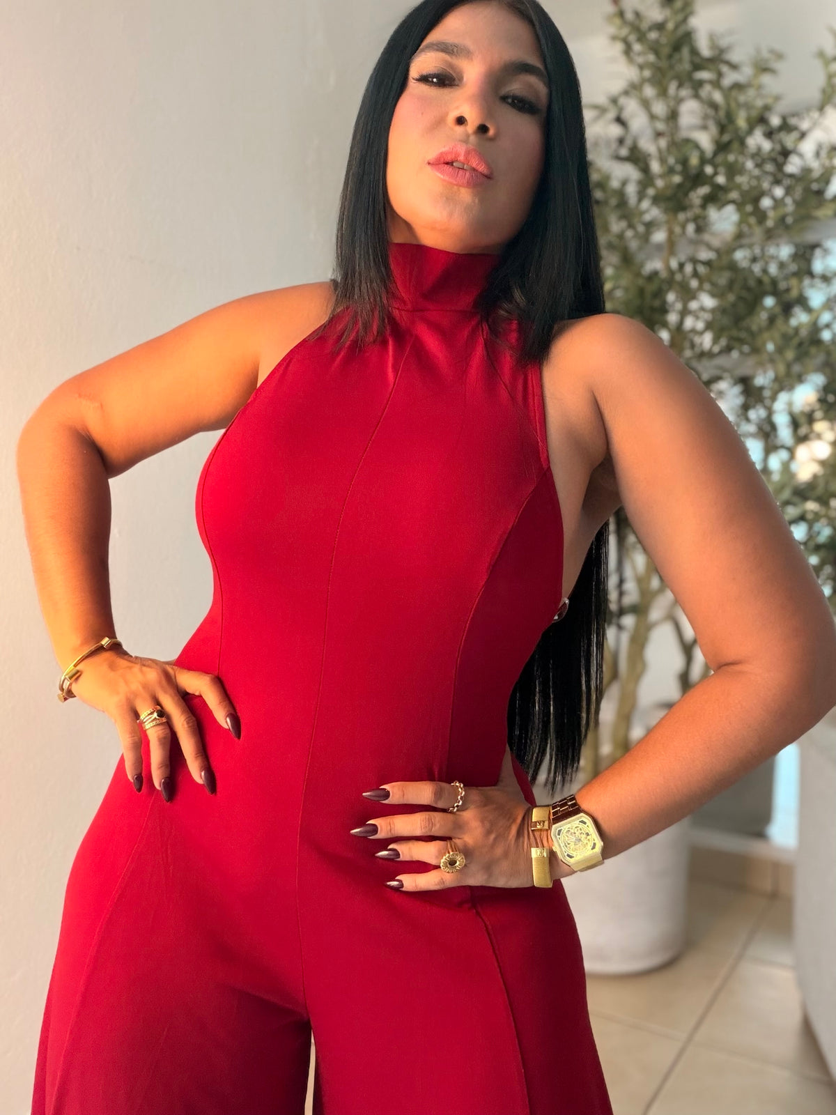 Wide Leg Jumpsuit Red Wine Suelto y forrito debajo spandex. Ajustable porque te trae  mamguillos. De lujo!