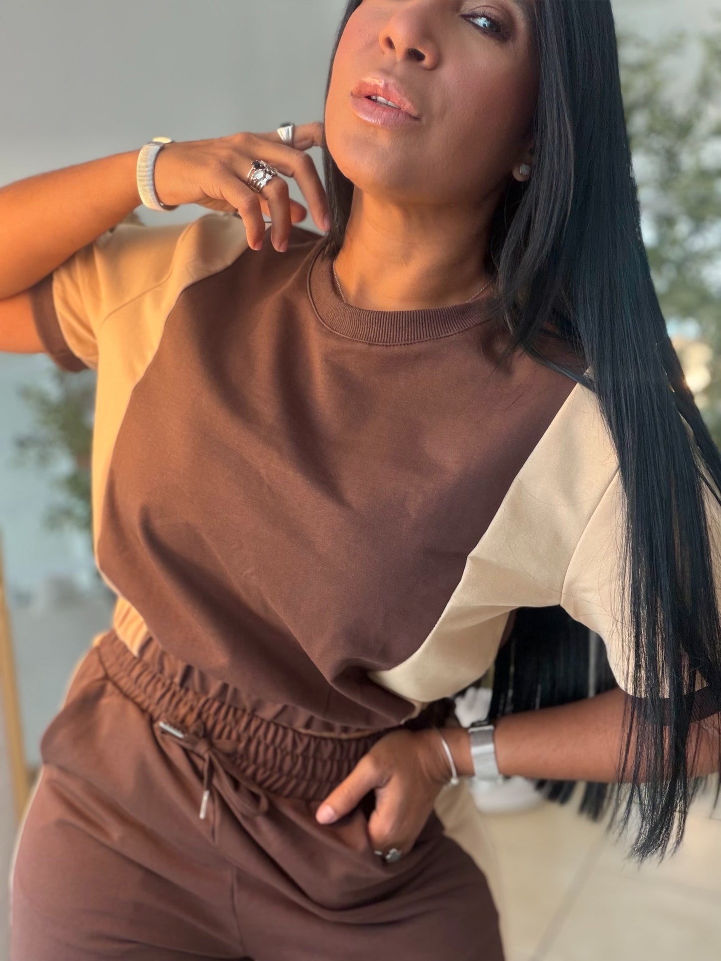 Ava Choco Brown and Beige Spandex Wide Leg Set de Pantalòn y Camisa Con Bolsillos