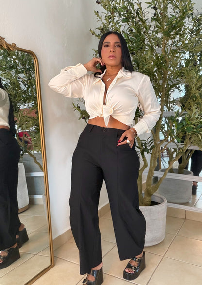 El blacky blacky Bien Spandex Barrel Pants (le llamo el sumamente perfecto) tiene bolsillos. Fit perfecto (SOLD OUT GRACIAS)